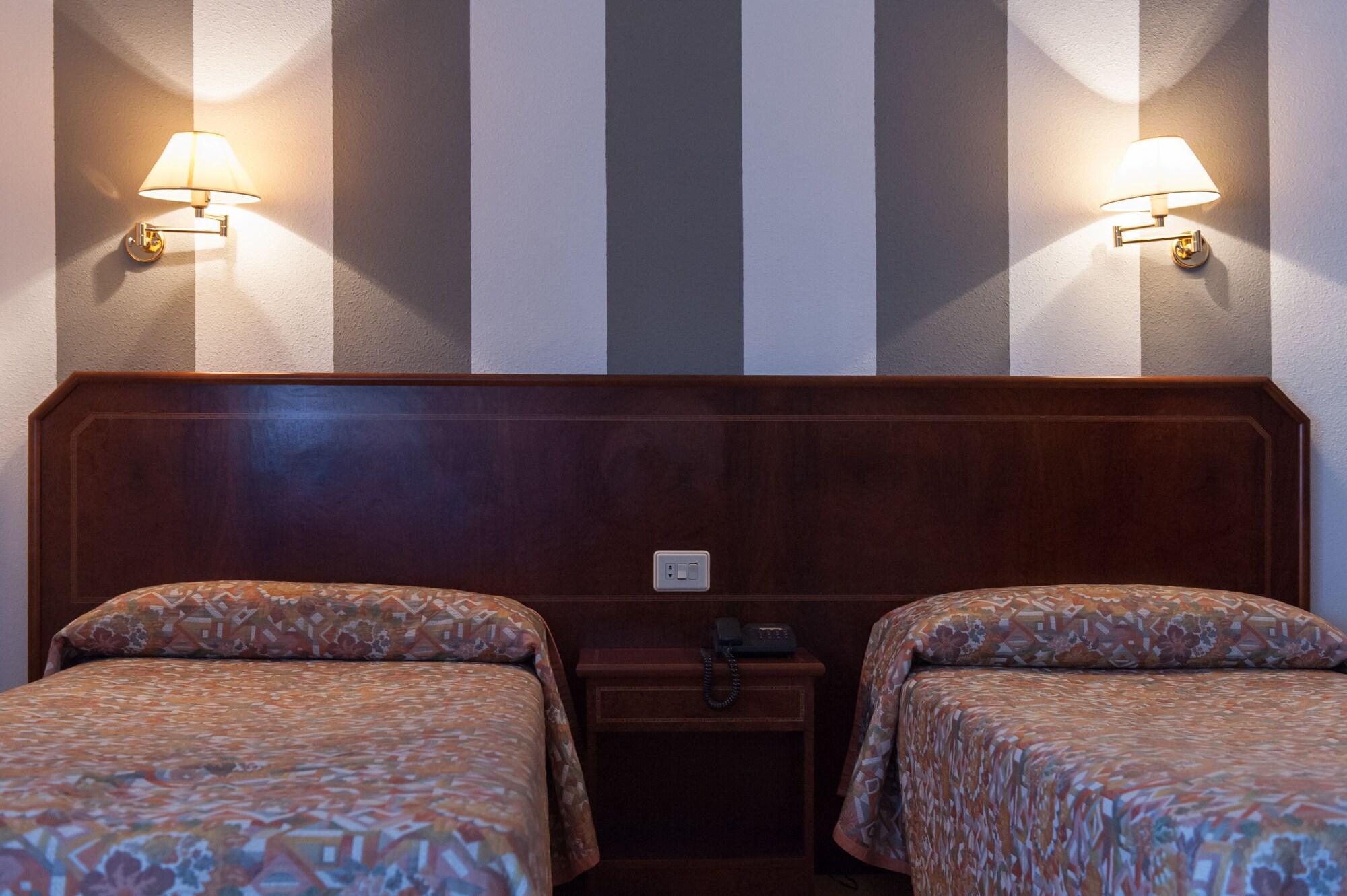 Hotel Unzaga Plaza Éibar Zewnętrze zdjęcie