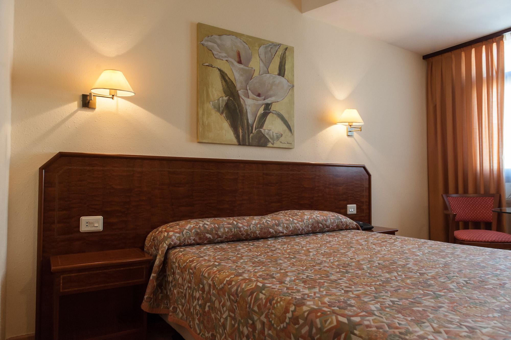 Hotel Unzaga Plaza Éibar Zewnętrze zdjęcie