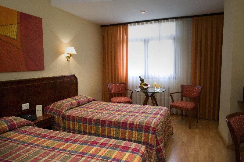 Hotel Unzaga Plaza Éibar Zewnętrze zdjęcie