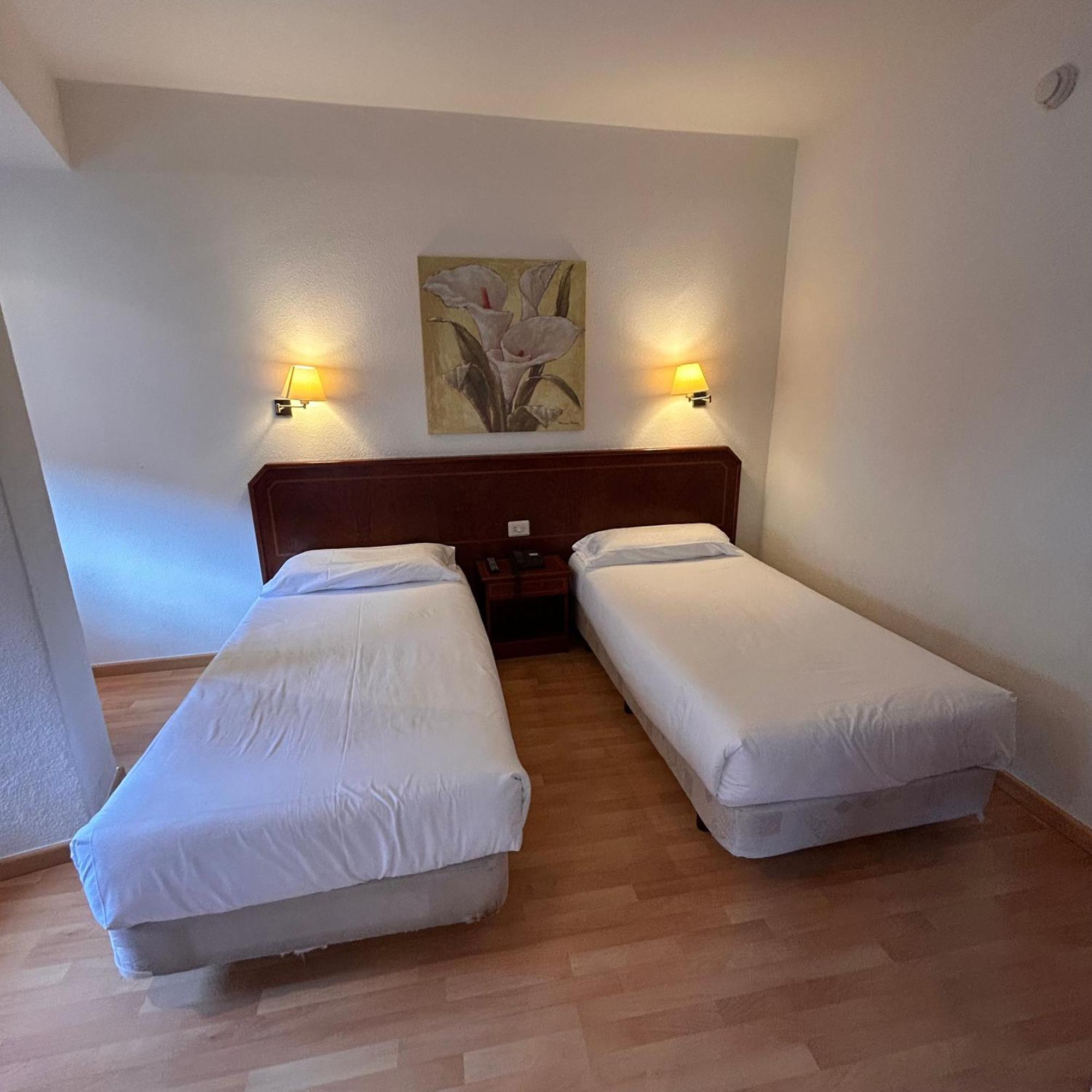 Hotel Unzaga Plaza Éibar Zewnętrze zdjęcie