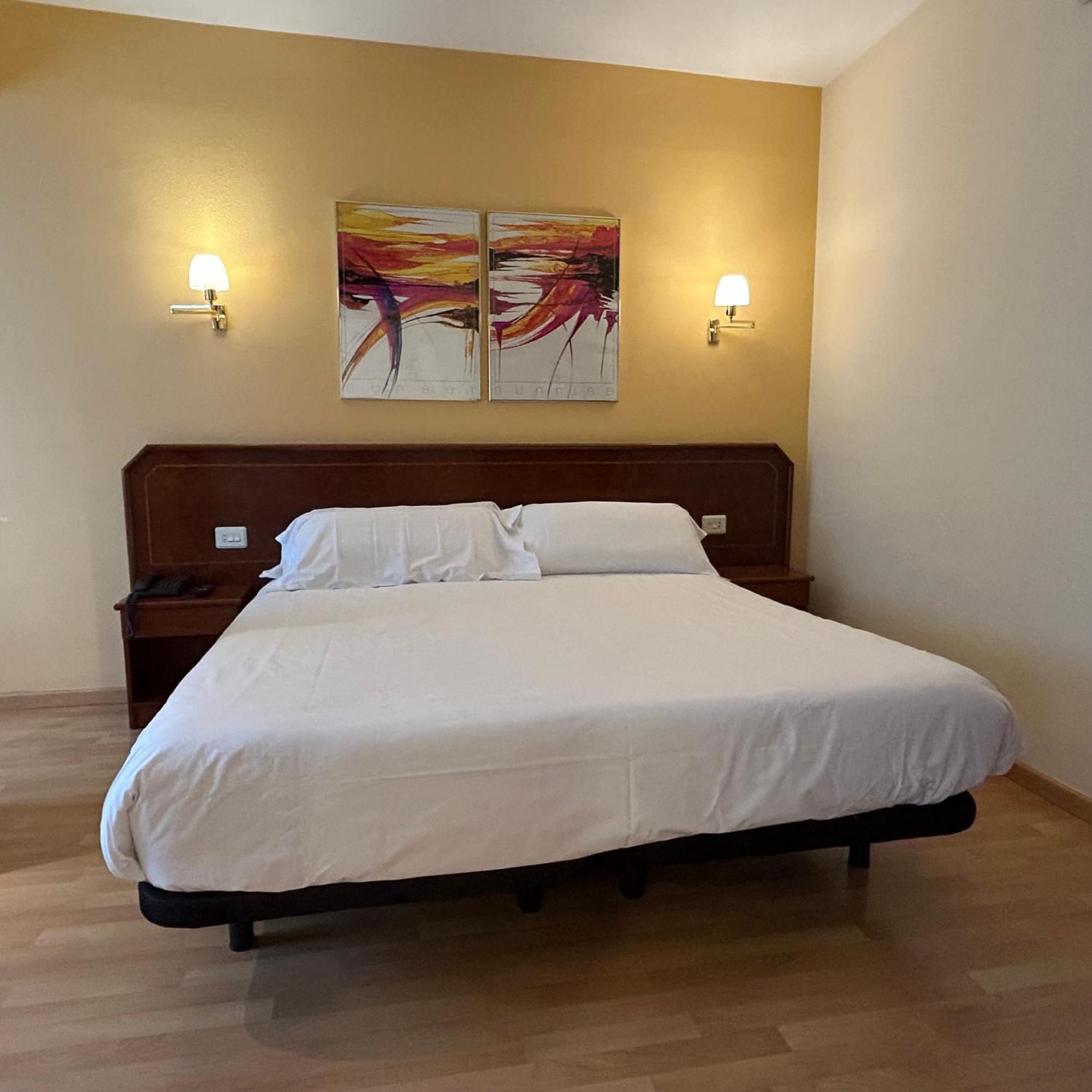 Hotel Unzaga Plaza Éibar Zewnętrze zdjęcie